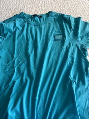 Dolce & Gabbana Men’s Turquoise Crewneck Tee with Logo Patch